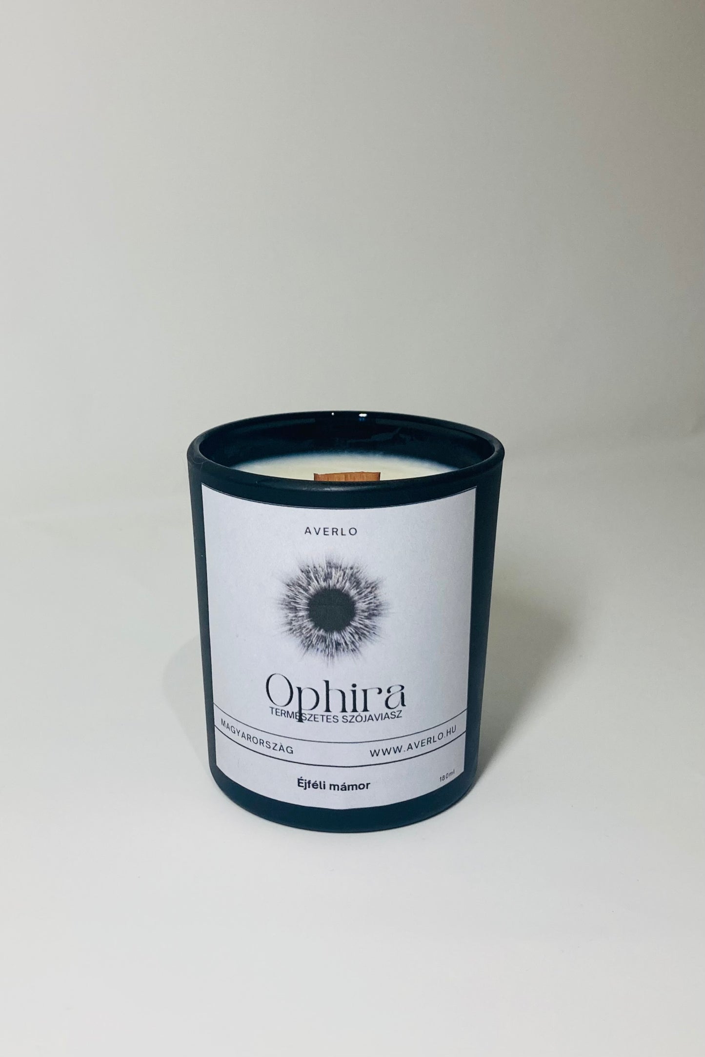 Ophira - Luxusillatú szójagyertya (180 ml)