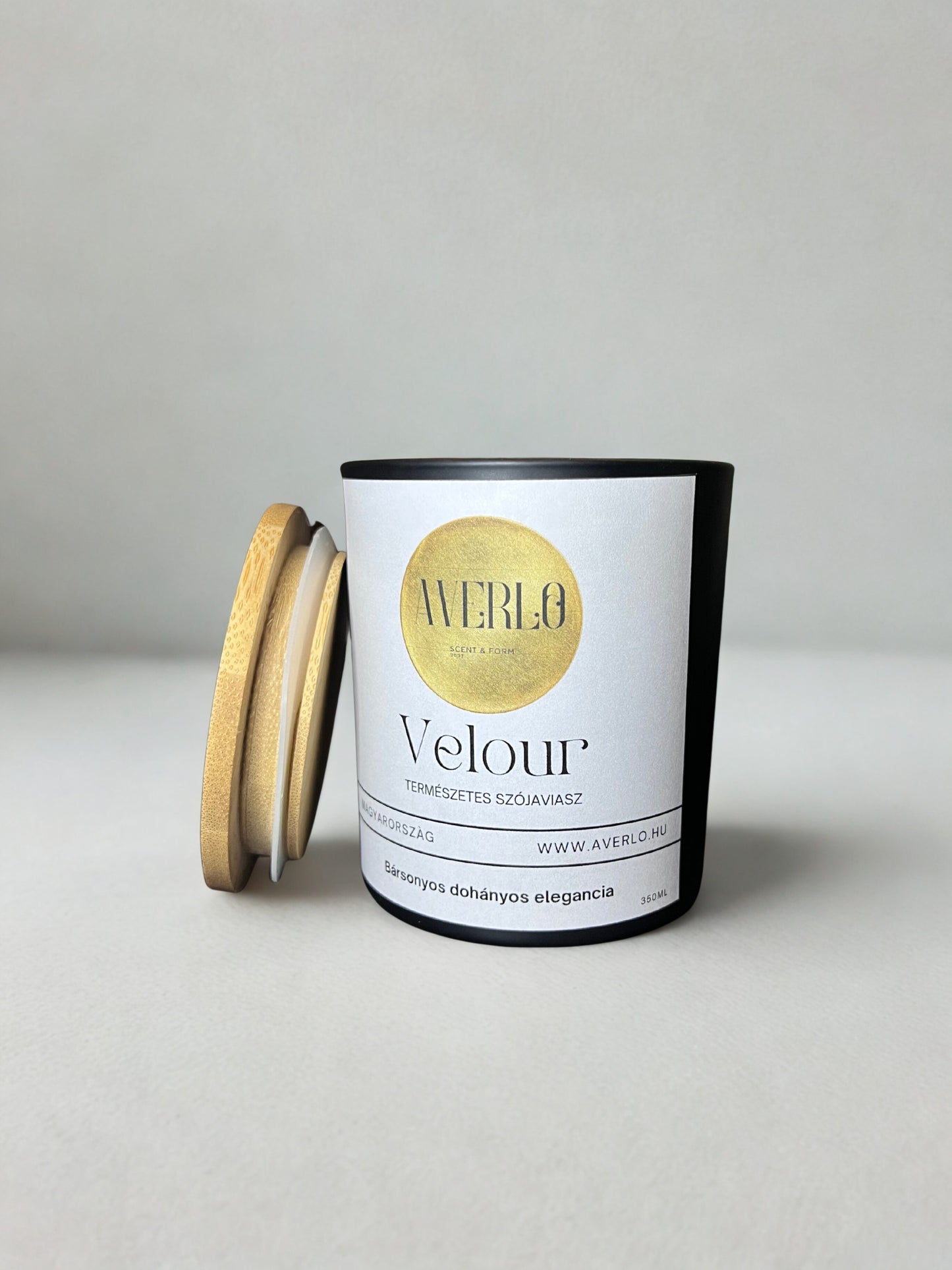 Velour - Luxusillatú szójagyertya (350 ml)