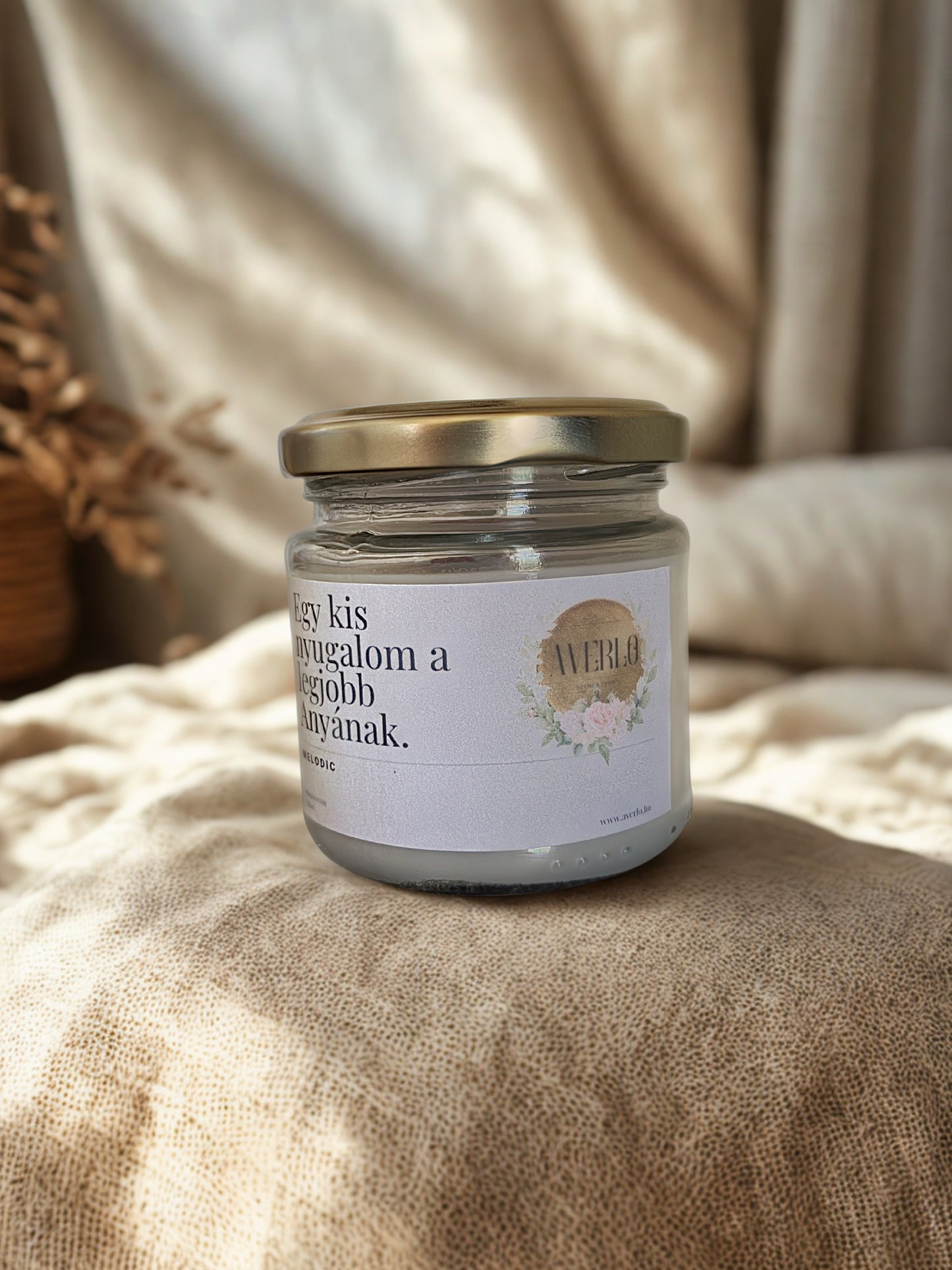 „Egy kis nyugalom a legjobb Anyának” – Prémium Anyák napi Szójagyertya (200 ml)