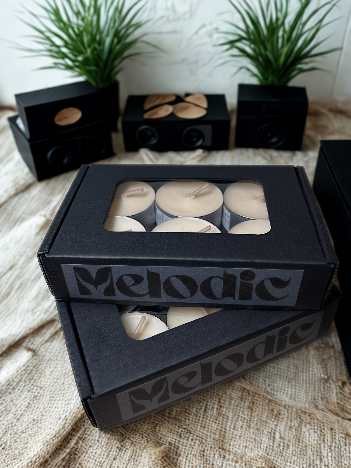 Averlo Moments – Melodic