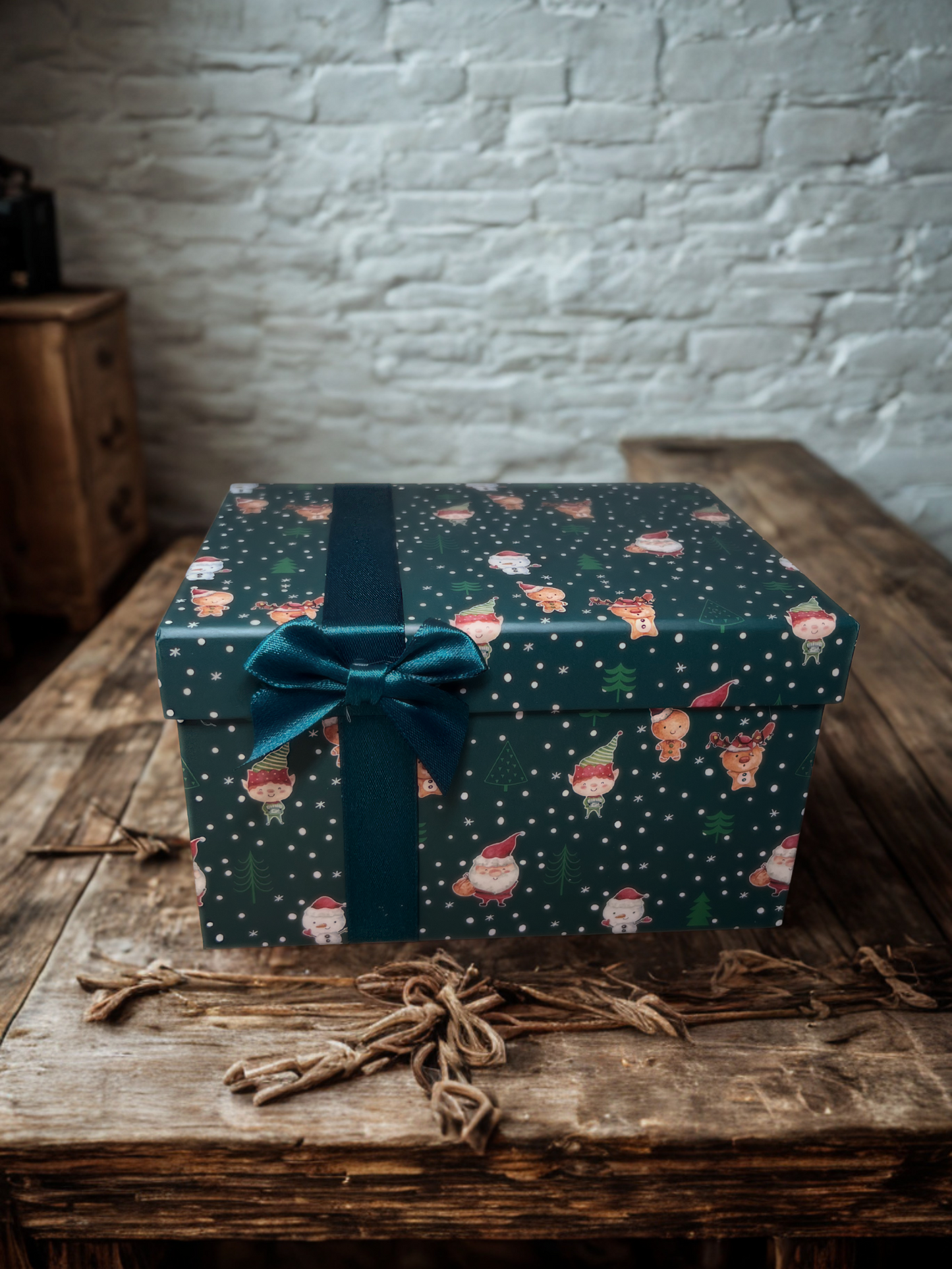 Sweet Apple Holiday Box